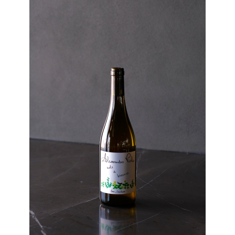 Alessandro Viola ‘Note di Bianco’ 2021