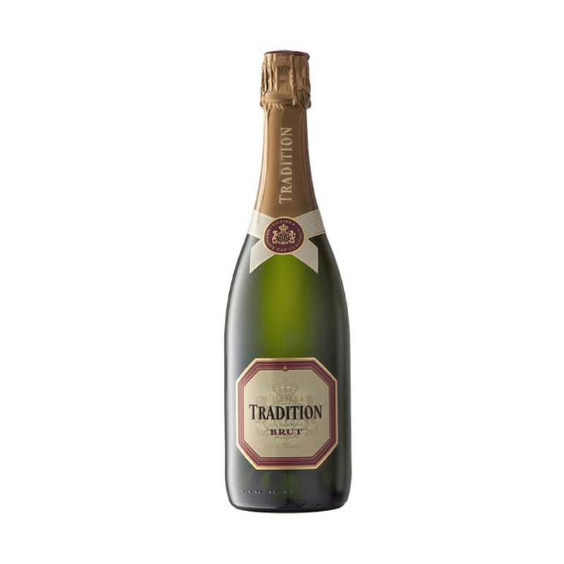 Case of Villiera Tradition NV