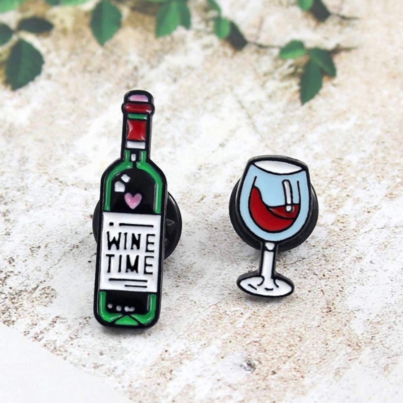 Wine Pin – Wine Bottle and Wine Glass