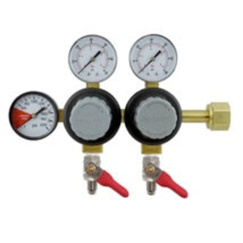 Taprite CO2 Regulator with 1/4 Flare: Double (Twin)