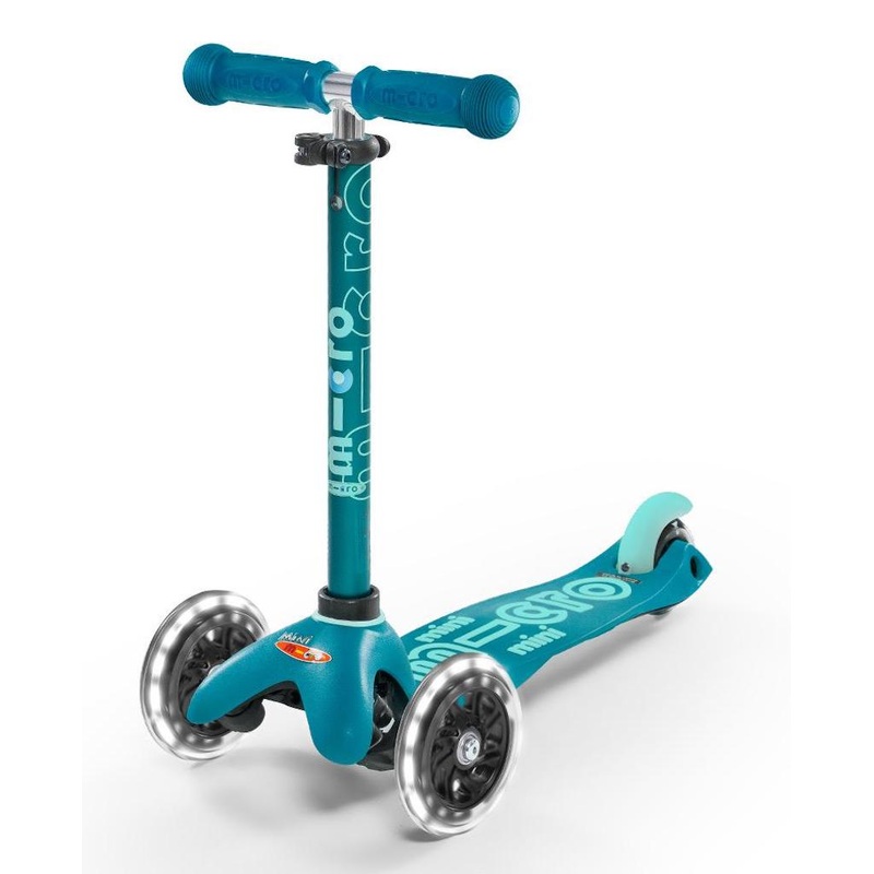 Mini Micro Deluxe with LED Wheels