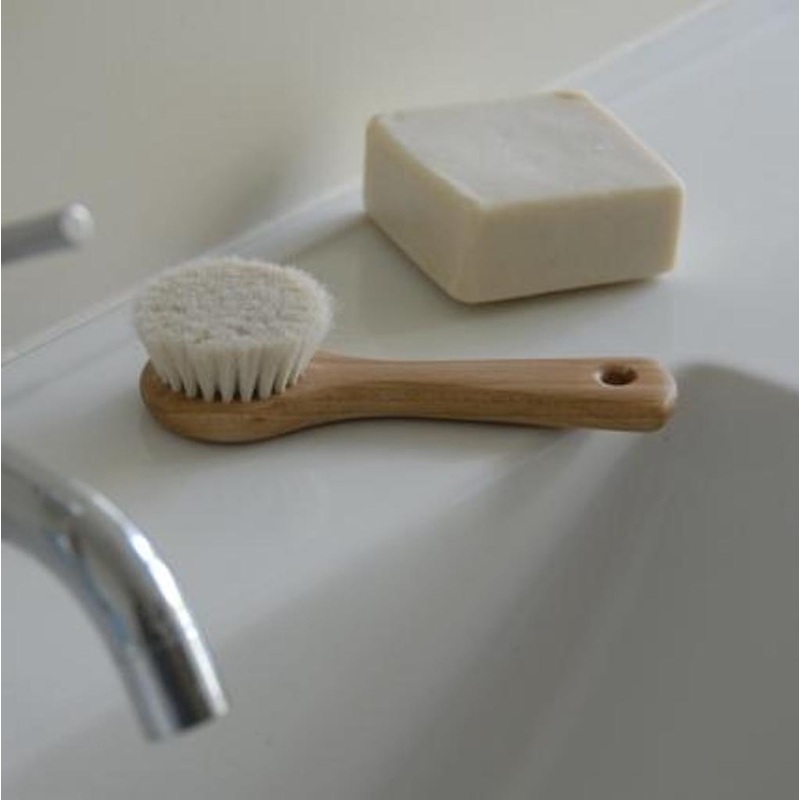 Kellerbursten Face Brush