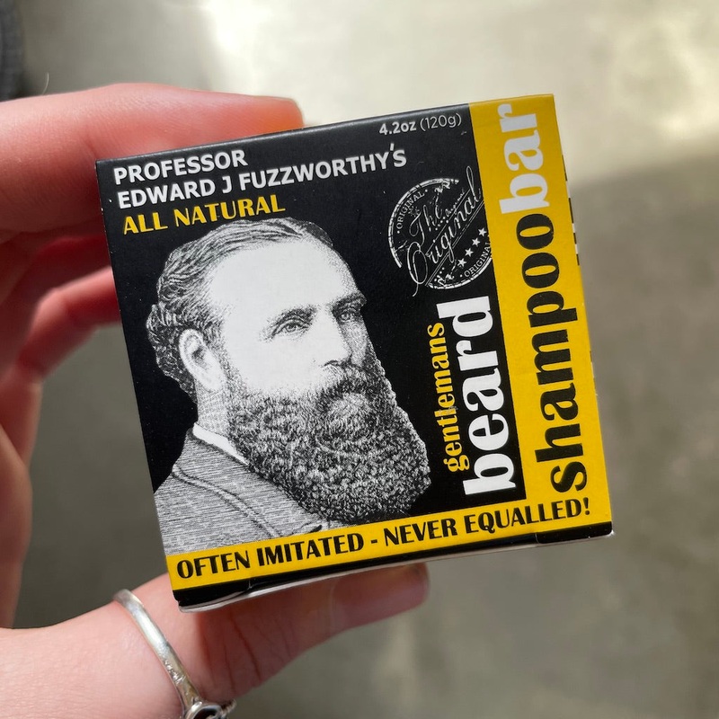 Beauty & the Bees Professor Edward J Fuzzworthy’s Gentleman’s Beard Gloss Shampoo Bar 120 g
