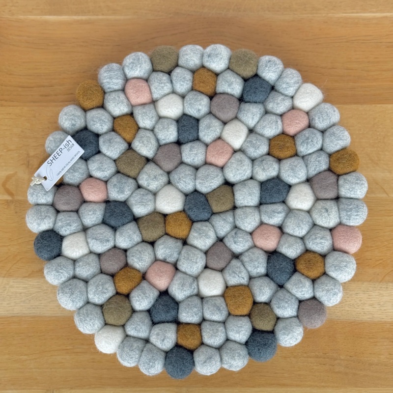 SHEEP-ish Design Trivet|Bright Multicolour|Earthly Multicolour|Fawn Blossom|Grey Marle|Olive|Rainbow|Sage|Storm