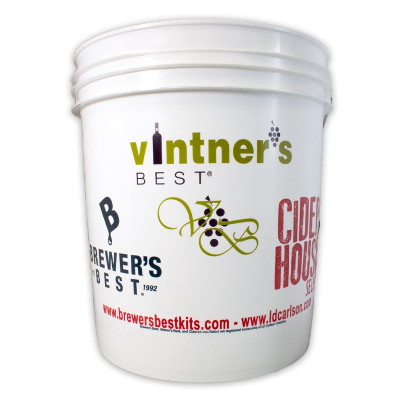 7.9 GALLON Fermenting Bucket AND Lid **PICK UP ONLY**