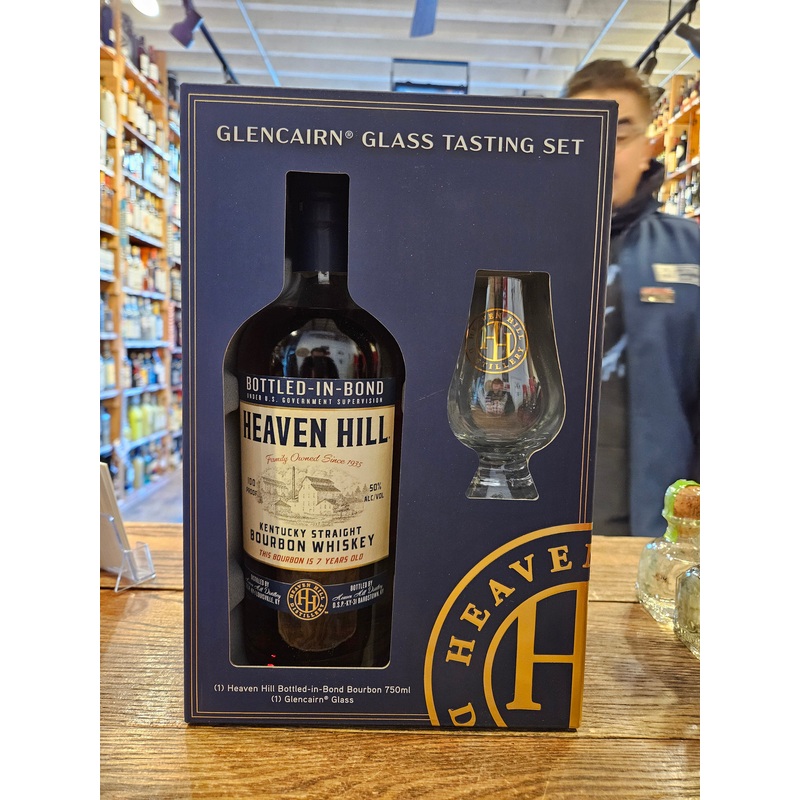 Heaven Hill Bottled-In-Bond Gift Set 750mL
