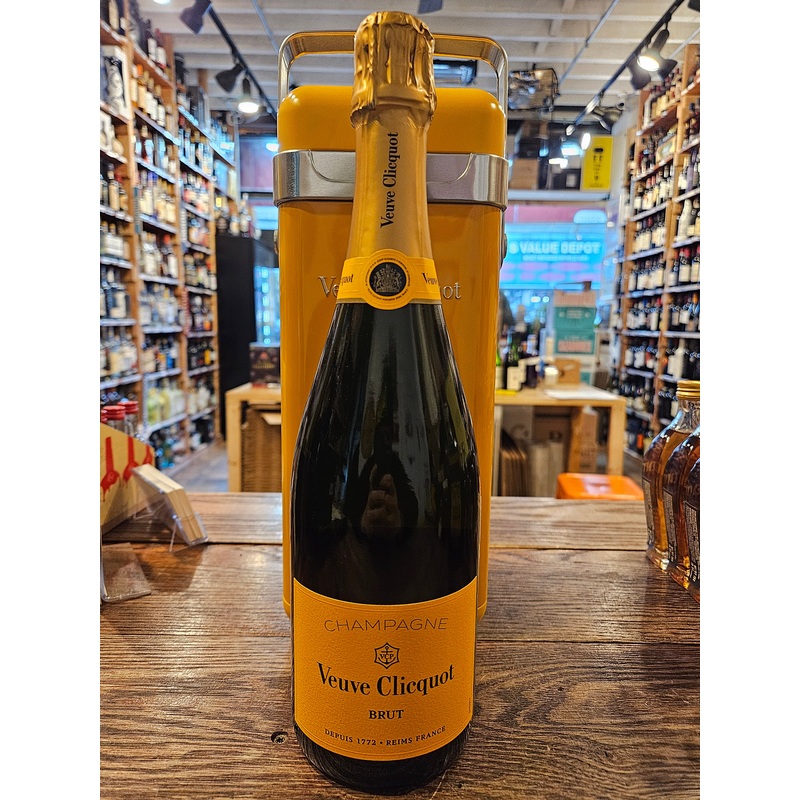 Veuve Clicquot Yellow Label Cooler Limited Edition 750mL